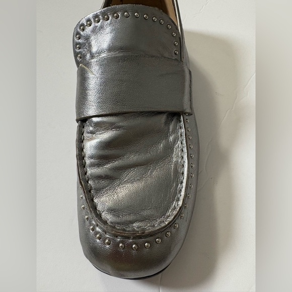 L’idea by Lori Aged Silver All Leather Loafers w Silver Studs Throughout. 6.5 - Picture 13 of 15